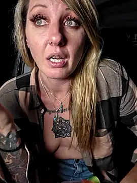 Chat XXX Live SheIsSomething