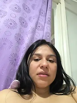 Daniela-rosee Live XXX Chat