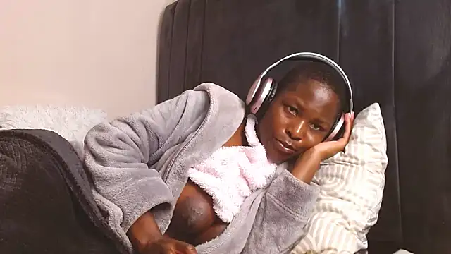 XXX chat uživo modela SoftRosee