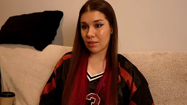 BellaBlush03's Live XXX Chat