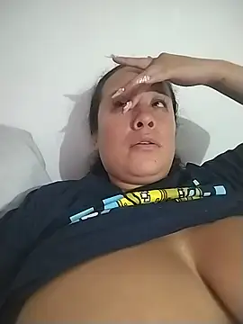 צ'אט XXX בשידור חי של You-sexy-starr