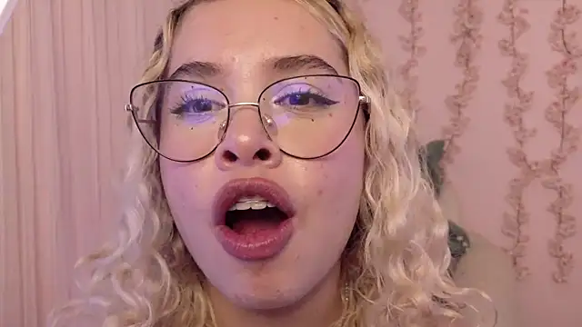 Haelycute 라이브 XXX 채팅