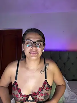 ema_zoe 라이브 XXX 채팅
