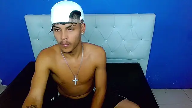 Angel_foxc13 – Live XXX-chat