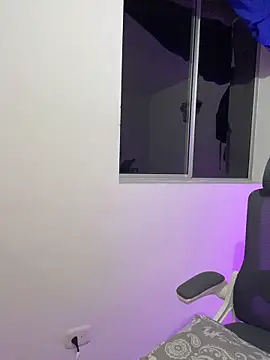 I_Samanthaa Chat XXX in diretta