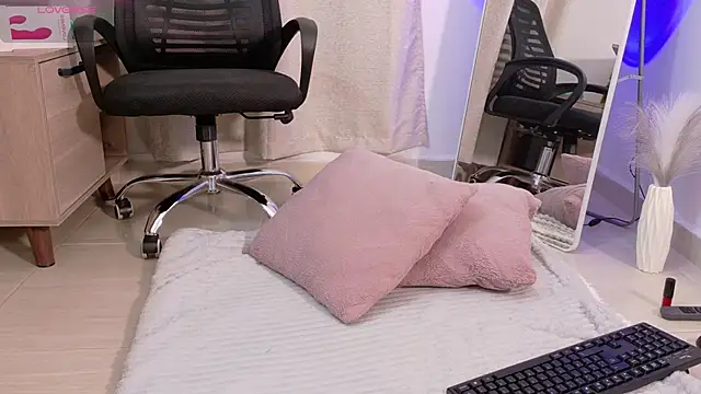 MauraGrayy Chat XXX in diretta