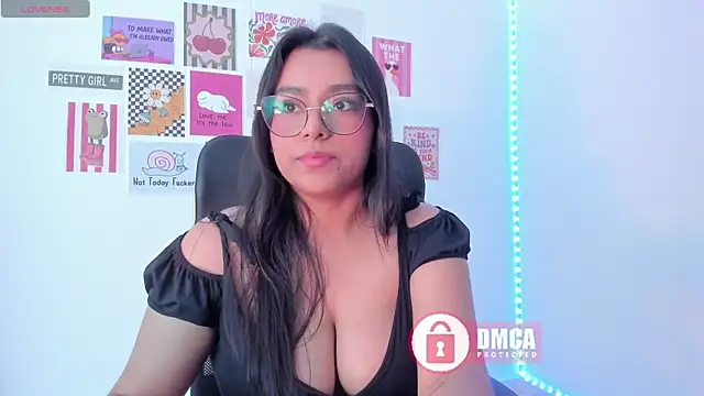 mypretty_isabella élő XXX-chatje
