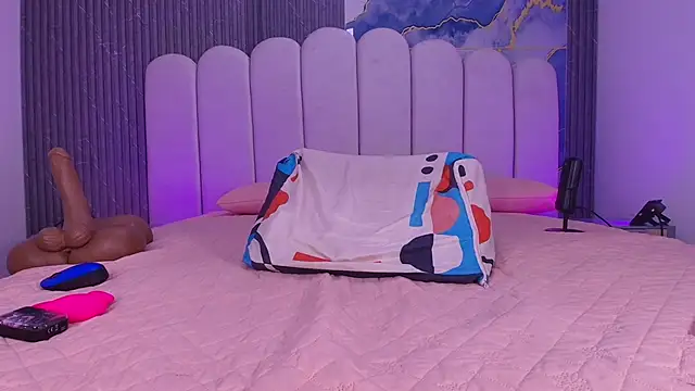 abbyrouss_ élő XXX-chatje