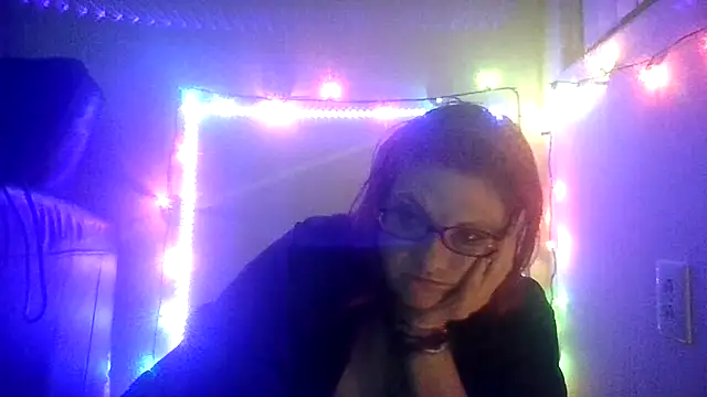 CloudyCockTeaser élő XXX-chatje