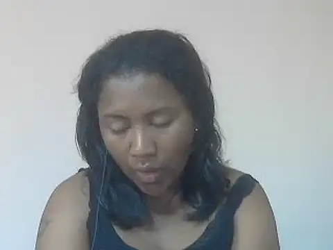 cutybigass' Live XXX Chat