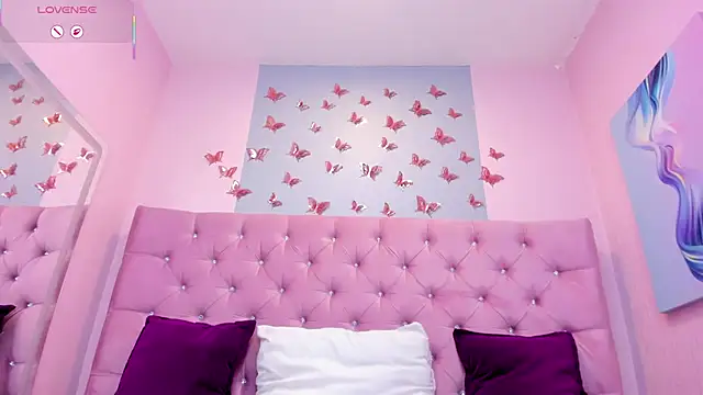Chat +18 de LolyYunno ao vivo