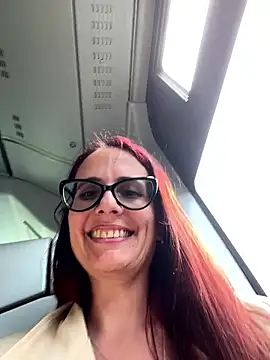 Chatroom XXX en direct de NataKitten