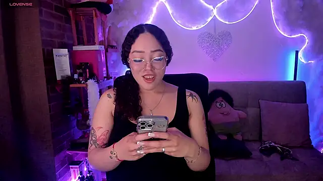 צ'אט XXX בשידור חי של liz_martins1