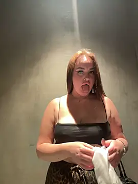KiraSunshine's Live XXX Chat