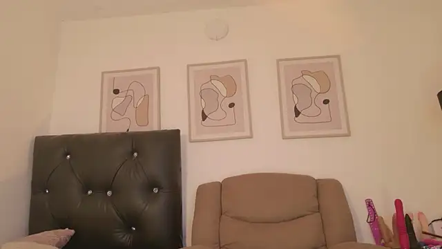 Živý XXX chat curlyanenth