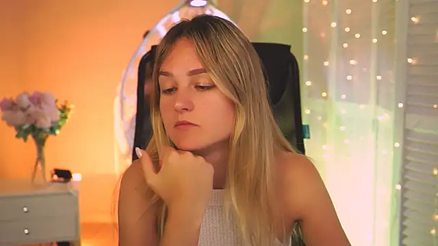 DeboraLarson élő XXX-chatje