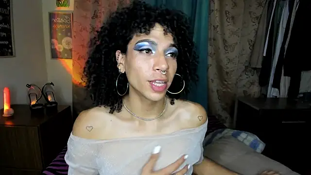 Angel_White25's Live XXX Chat
