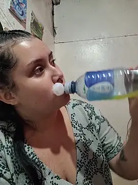 CurvyNoir Chat XXX in diretta