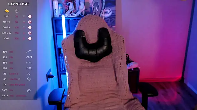 Chat XXX en directo de JaneRoger