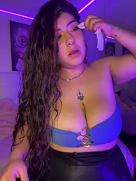 kylievoosx লাইভ XXX চ্যাট