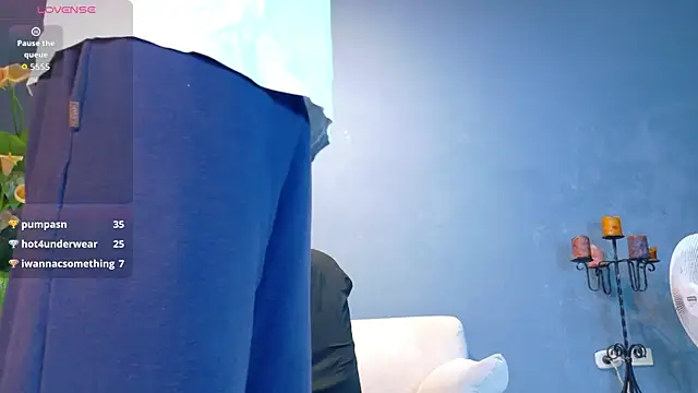 hunter_biggestn Live XXX chat