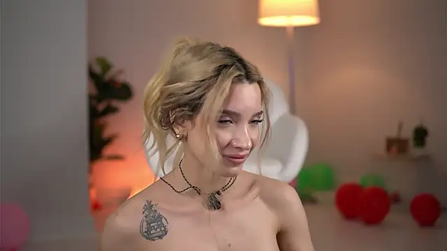SvveetLuna Obrolan Langsung XXX
