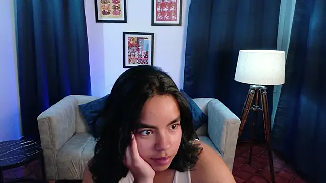 SofiaMante_'s Live XXX Chat