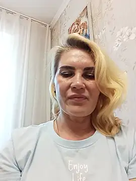 JennyOMay 라이브 XXX 채팅