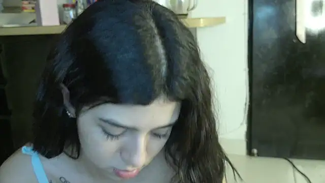 צ'אט XXX בשידור חי של eva_sin18