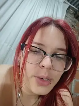 Luluu063i Chat XXX in diretta