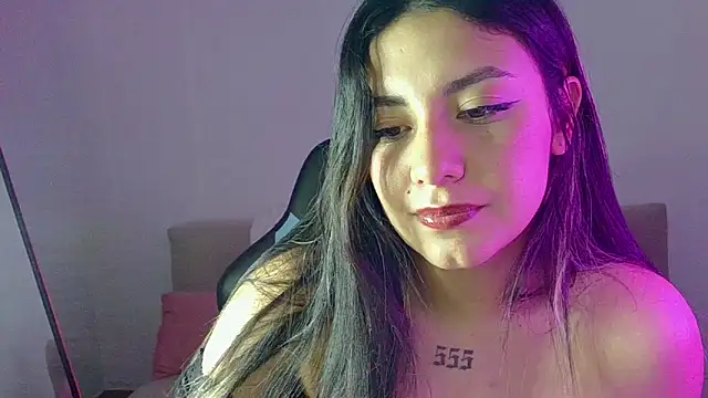 Chat XXX en directo de Lia_14_