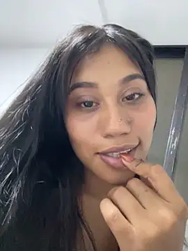 Chat XXX en directo de thalia_nichols