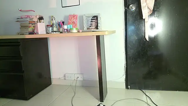 eva_sin18's Live XXX Chat