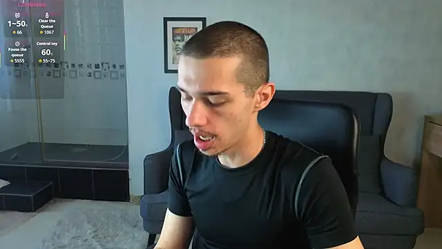 XXX chat uživo modela KaydenDrew