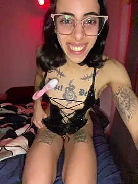 XXX chat uživo modela Poison_Ivy_29