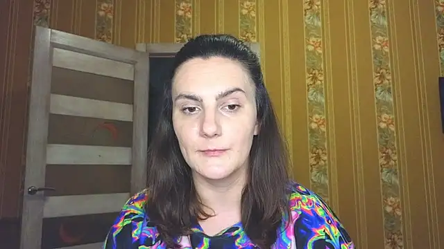 XXX chat uživo modela warm_pearl