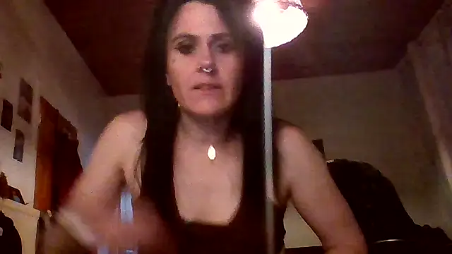 Sosso19squirt's Live XXX Chat