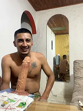 Chat XXX Live maxI_dick33