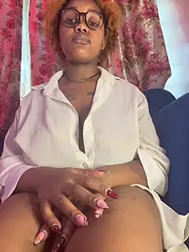 _Thirteen – Naživo XXX chat