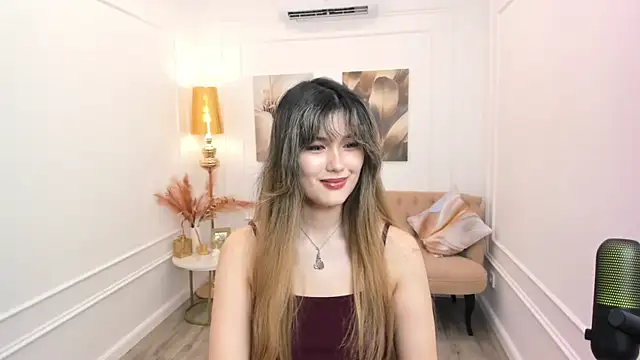 XXX chat uživo modela AnneTLi