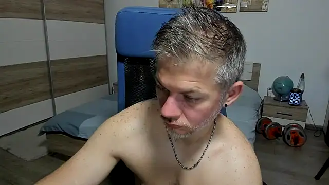 RobbyShawz 在線直播表演