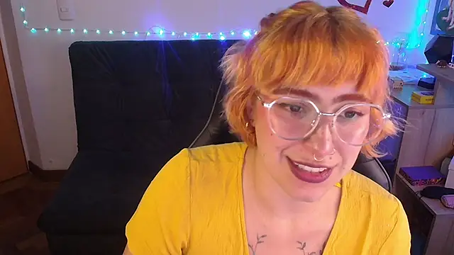 Онлайн чат XXX Miacatsito3