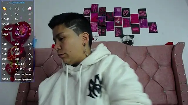Chat +18 de nat_evans8 ao vivo