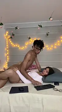 Sarabubbie 라이브 XXX 채팅