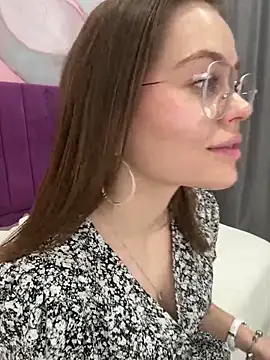 Czat XXX na żywo – Kelly_Cuutie