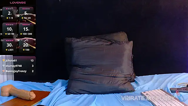 Chatroom XXX en direct de rouxinferno_cr