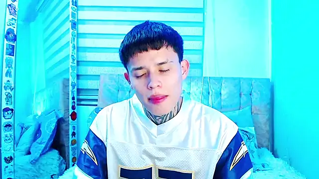 Živý XXX chat _justinmoon2