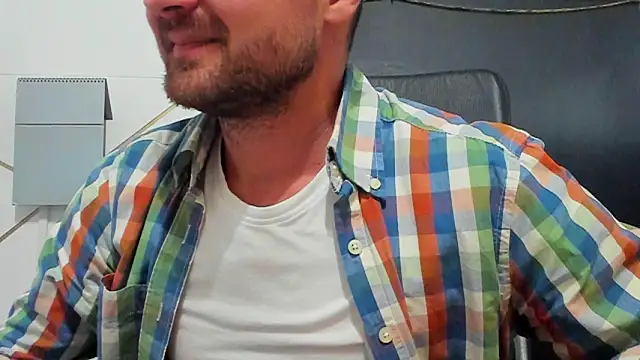 JamesMyerss' Live XXX Chat