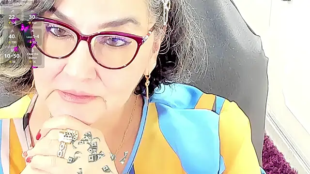 cataleya_mom's Live XXX Chat