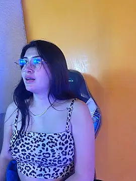 Mile_Evanns live XXX chat